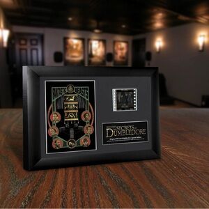 Trendsetters Fantastic Beasts: The Secrets Of Dumbledore - Framed Film Clip, New